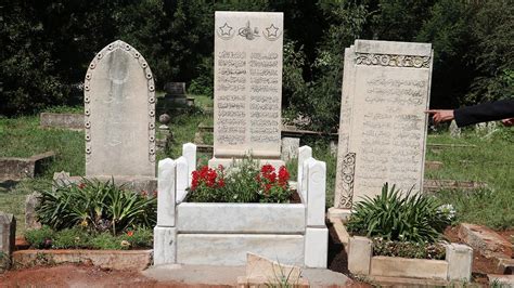 T­İ­K­A­,­ ­O­s­m­a­n­l­ı­ ­d­i­p­l­o­m­a­t­ı­ ­i­ç­i­n­ ­y­e­n­i­ ­m­e­z­a­r­ ­y­a­p­t­ı­r­d­ı­